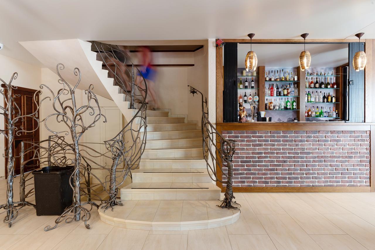 Carparosa Hotel Μπούκοβελ Εξωτερικό φωτογραφία