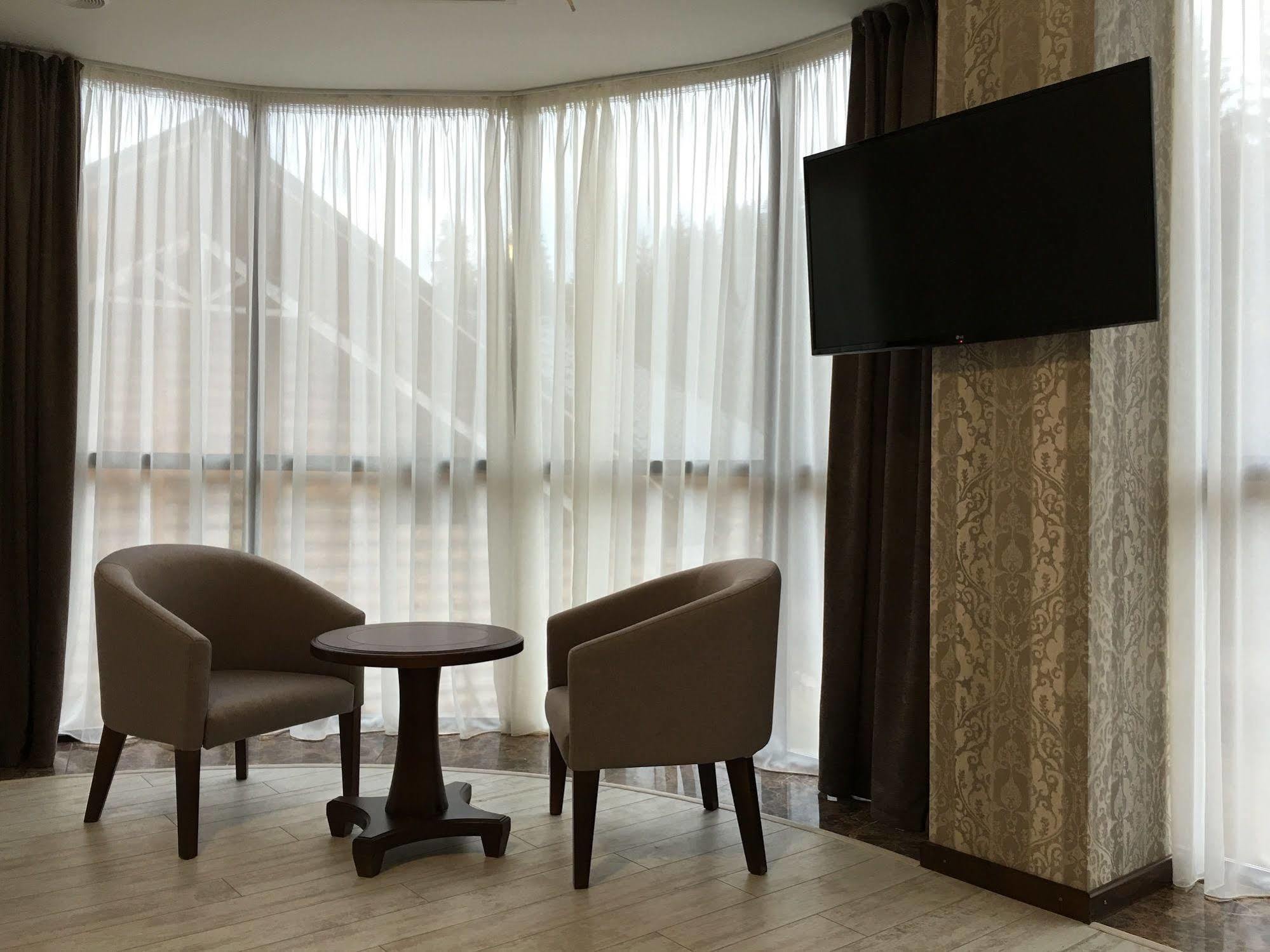 Carparosa Hotel Μπούκοβελ Εξωτερικό φωτογραφία